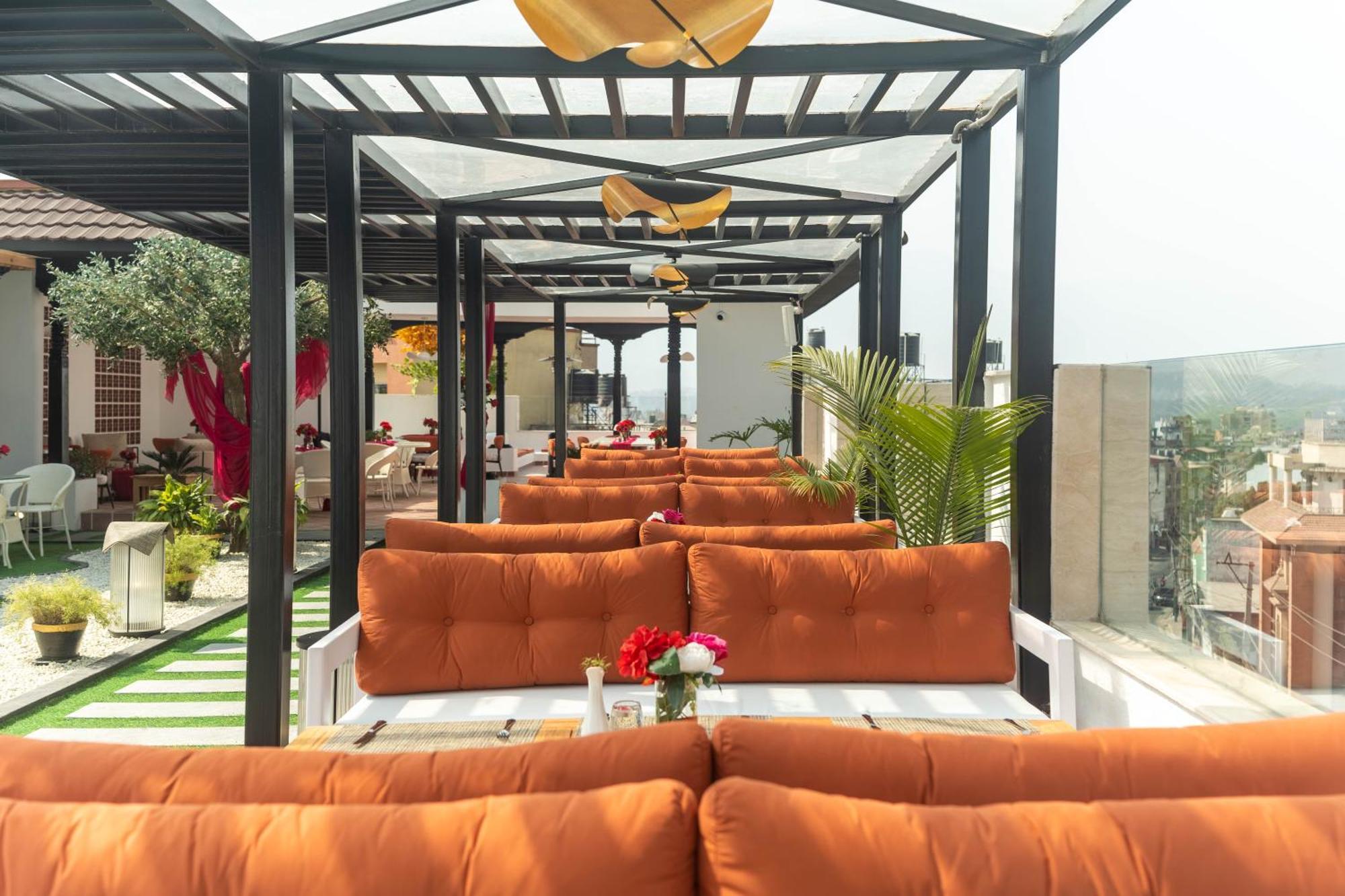 Square Hotel Catmandu Exterior foto